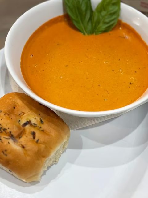 1 Quart Tomato & Orzo Soup
